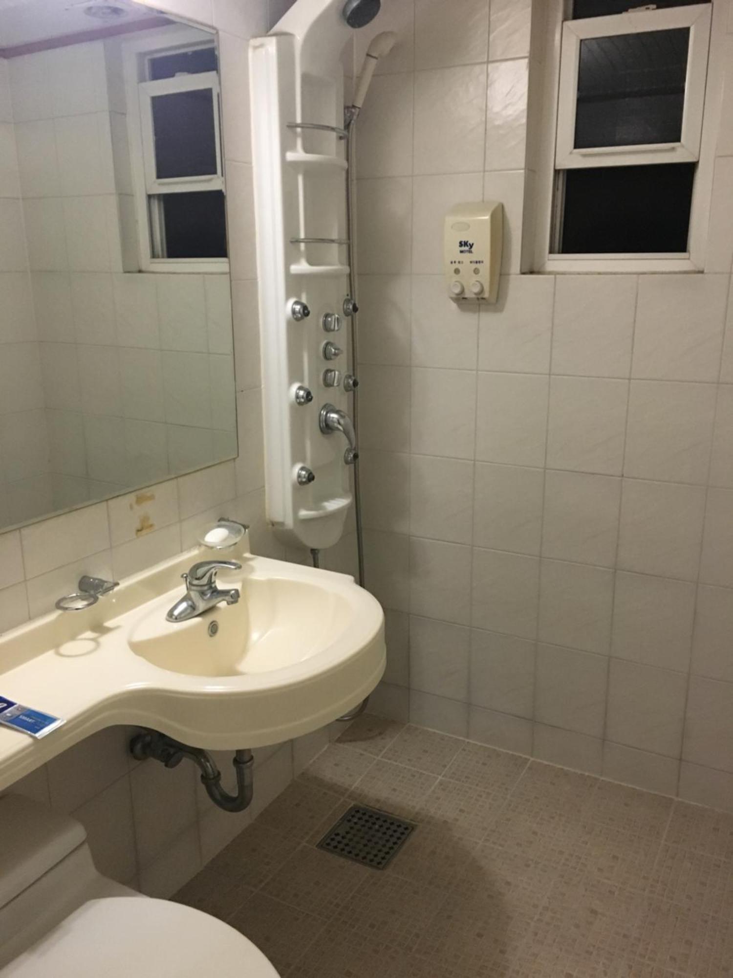 Nakwon Arcade Sky Motel Seúl Habitación foto